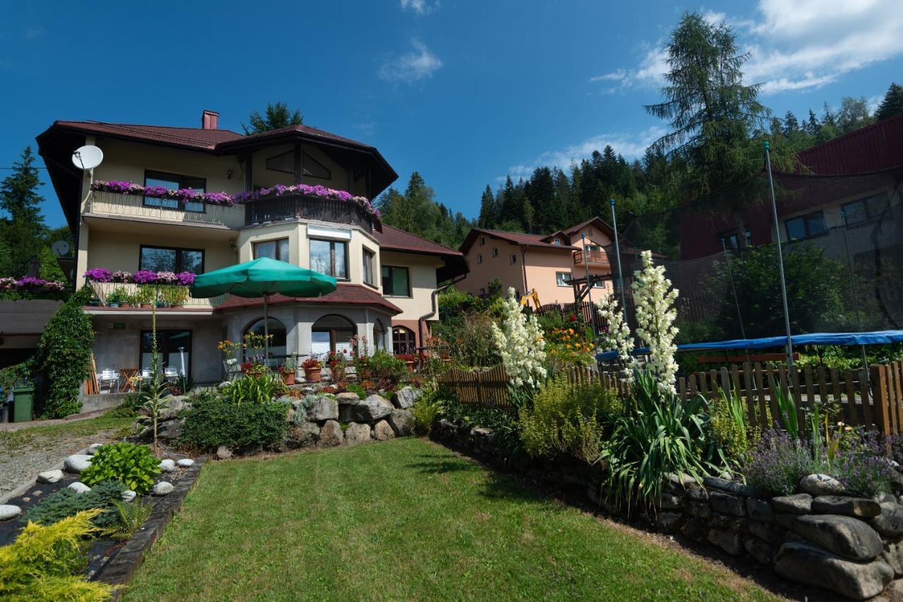 Apartamenty Krystyna วีสวา ภายนอก รูปภาพ