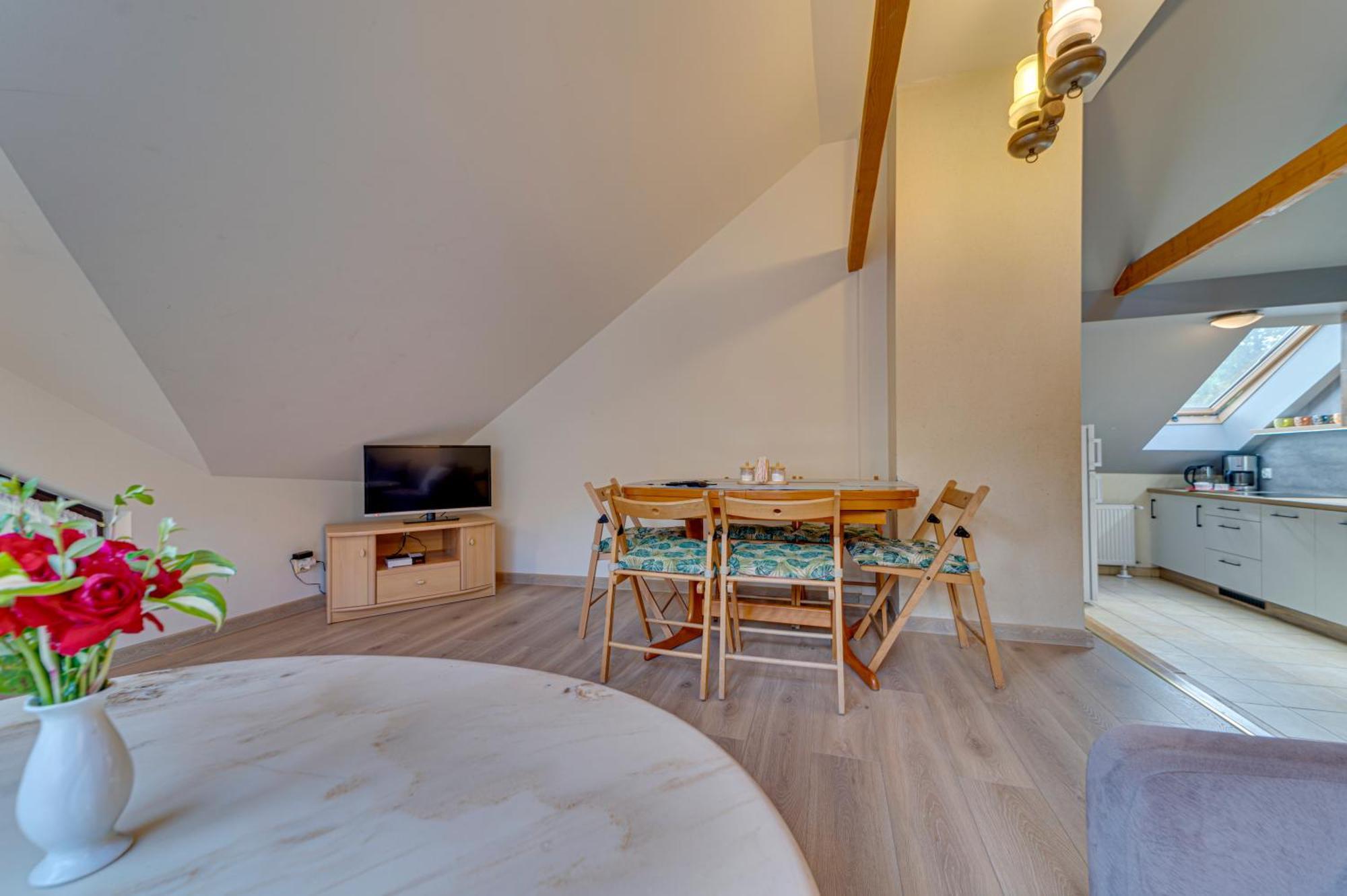 Apartamenty Krystyna วีสวา ภายนอก รูปภาพ
